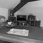 Que Canta Apartment Saint-Julien-Vocance