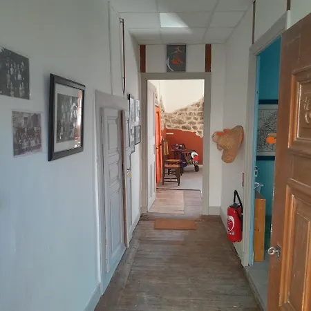 Que Canta *